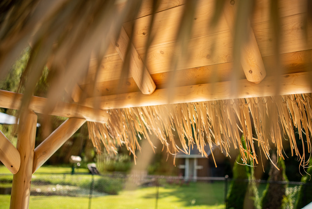 Southern Fantasy Tiki Bar | Seats 4–5