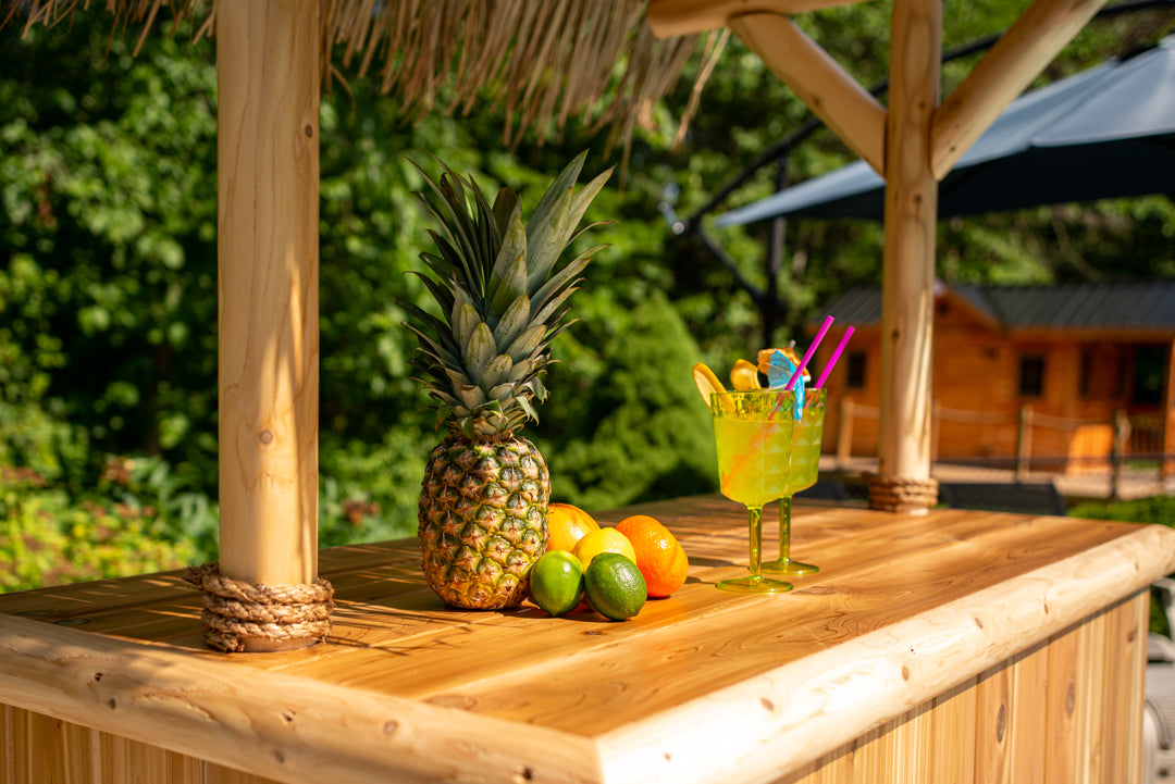 Southern Fantasy Tiki Bar | Seats 4–5