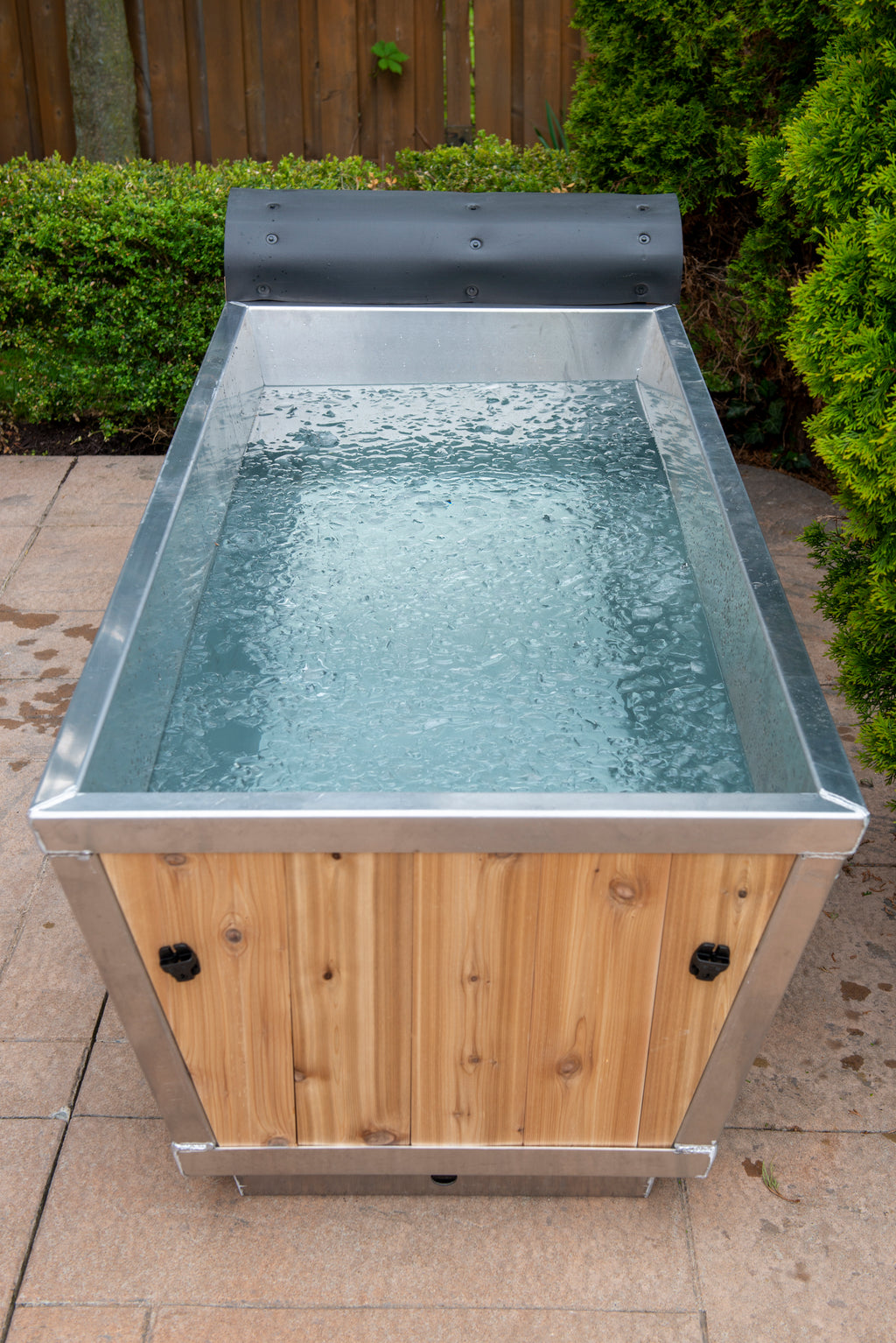 Flow Cold Plunge | Concealed Chiller Bay