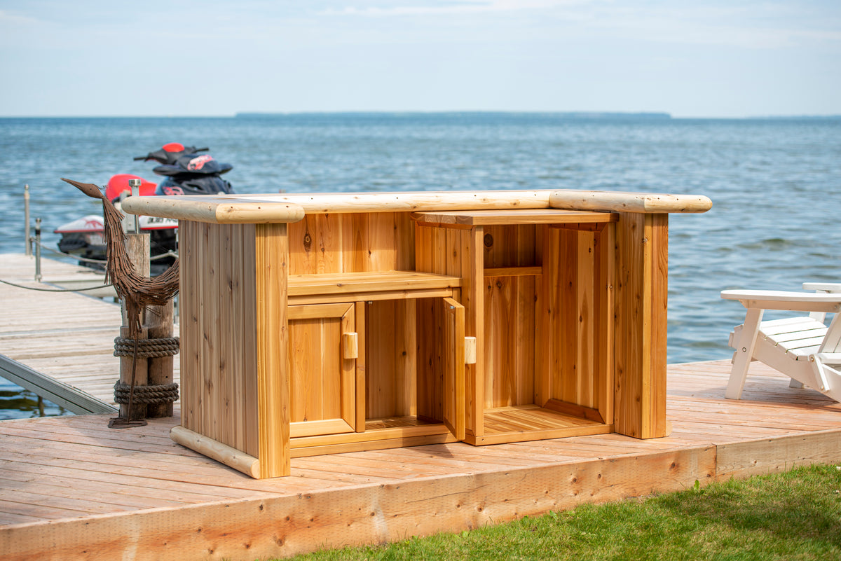 Tropical Paradise Tiki Bar | Seats 6–8
