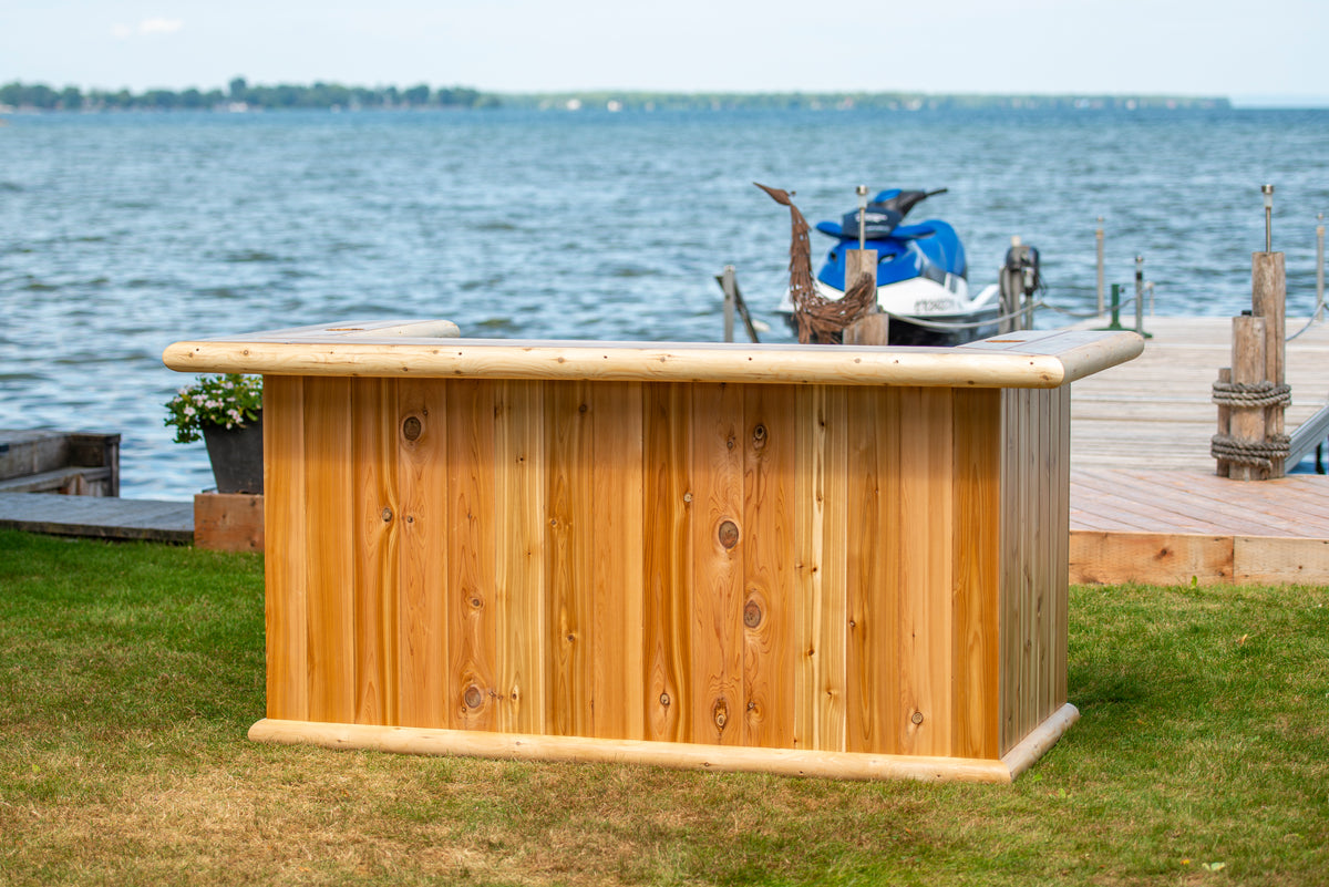 Tropical Paradise Tiki Bar | Seats 6–8