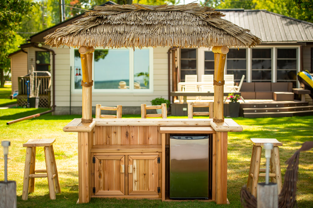Tropical Paradise Tiki Bar | Seats 6–8