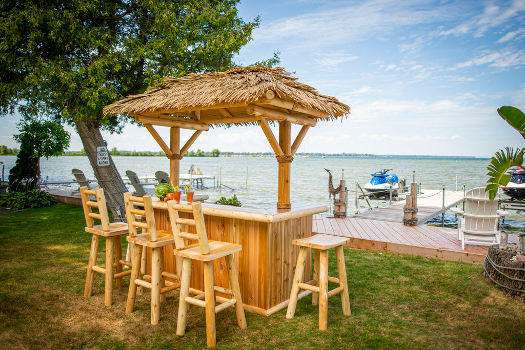 Tropical Paradise Tiki Bar | Seats 6–8